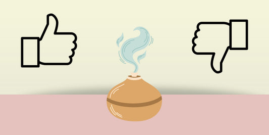 Diffuseur d'huiles essentielles avec un pouce en l'air et un pouce en bas, illustrant les avantages et inconvénients.